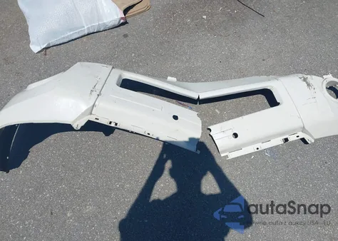 2011 Ford Escape Limited z USA, uszkodzony, nr VIN 1FMCU9EGXBKB27840